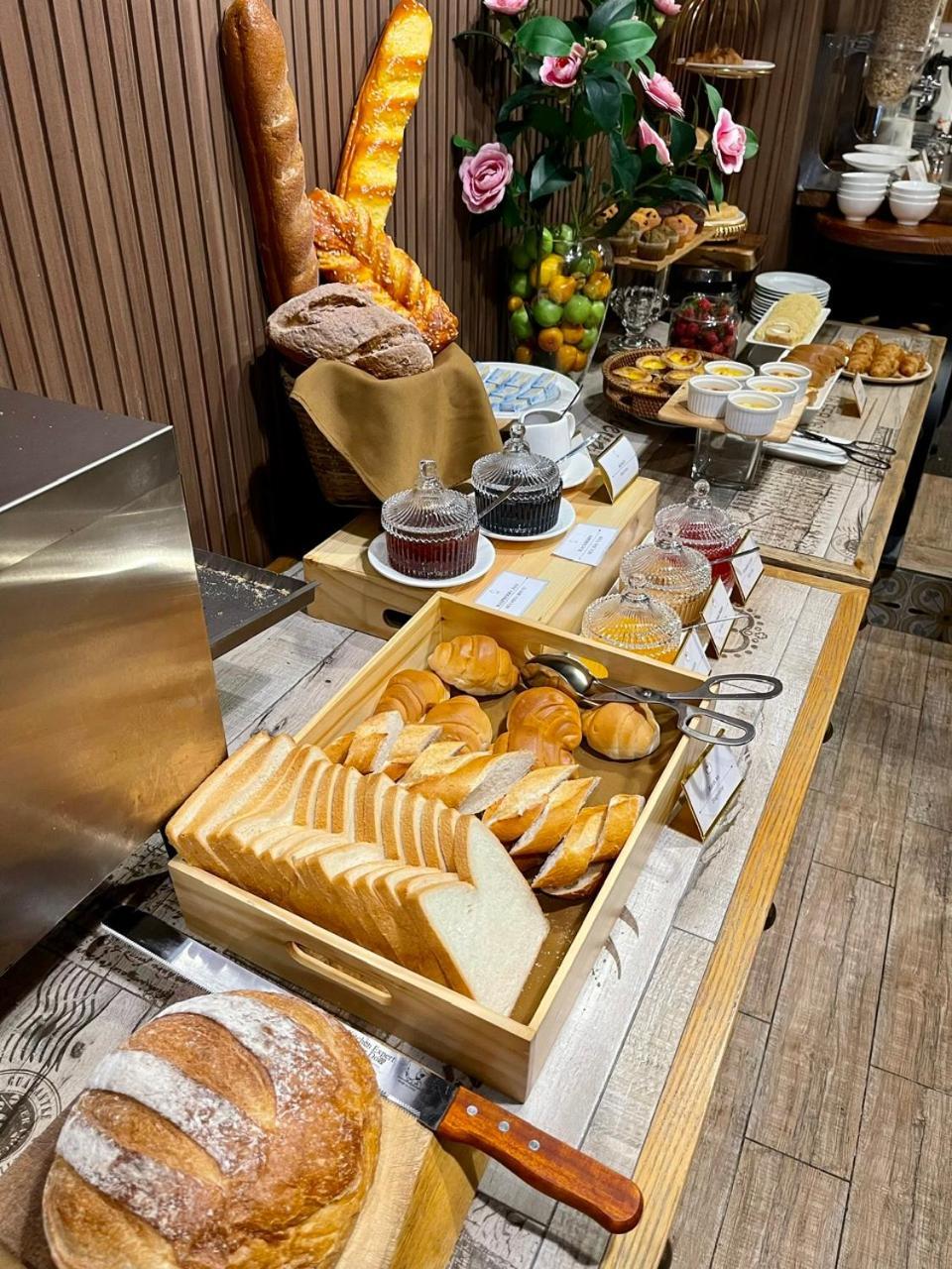 Nesta Hotel Saigon Ho Şi Min Dış mekan fotoğraf